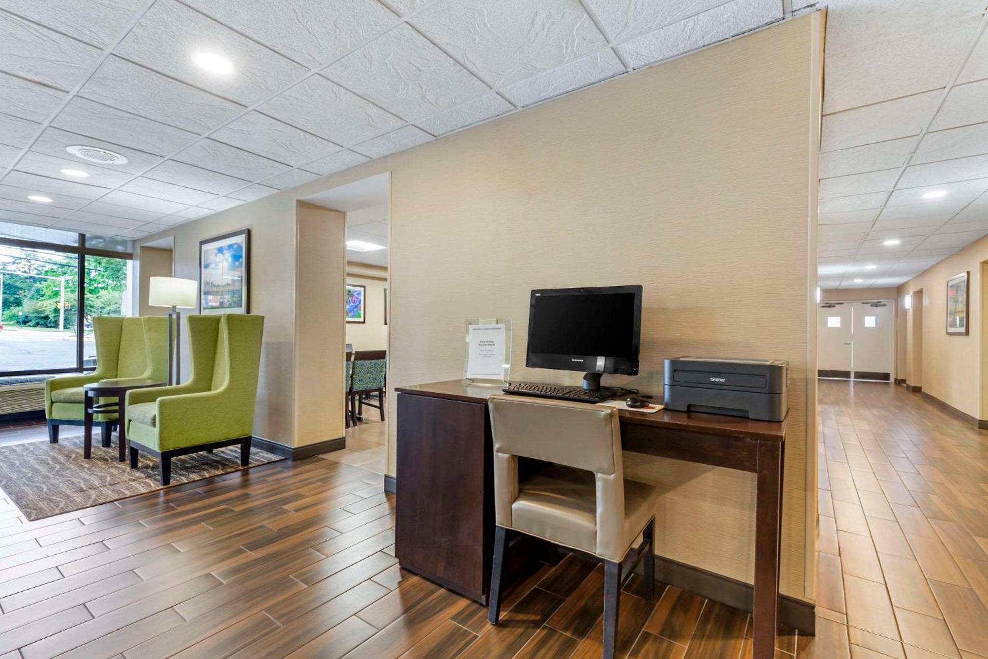 Comfort Inn Herndon-Reston Kültér fotó
