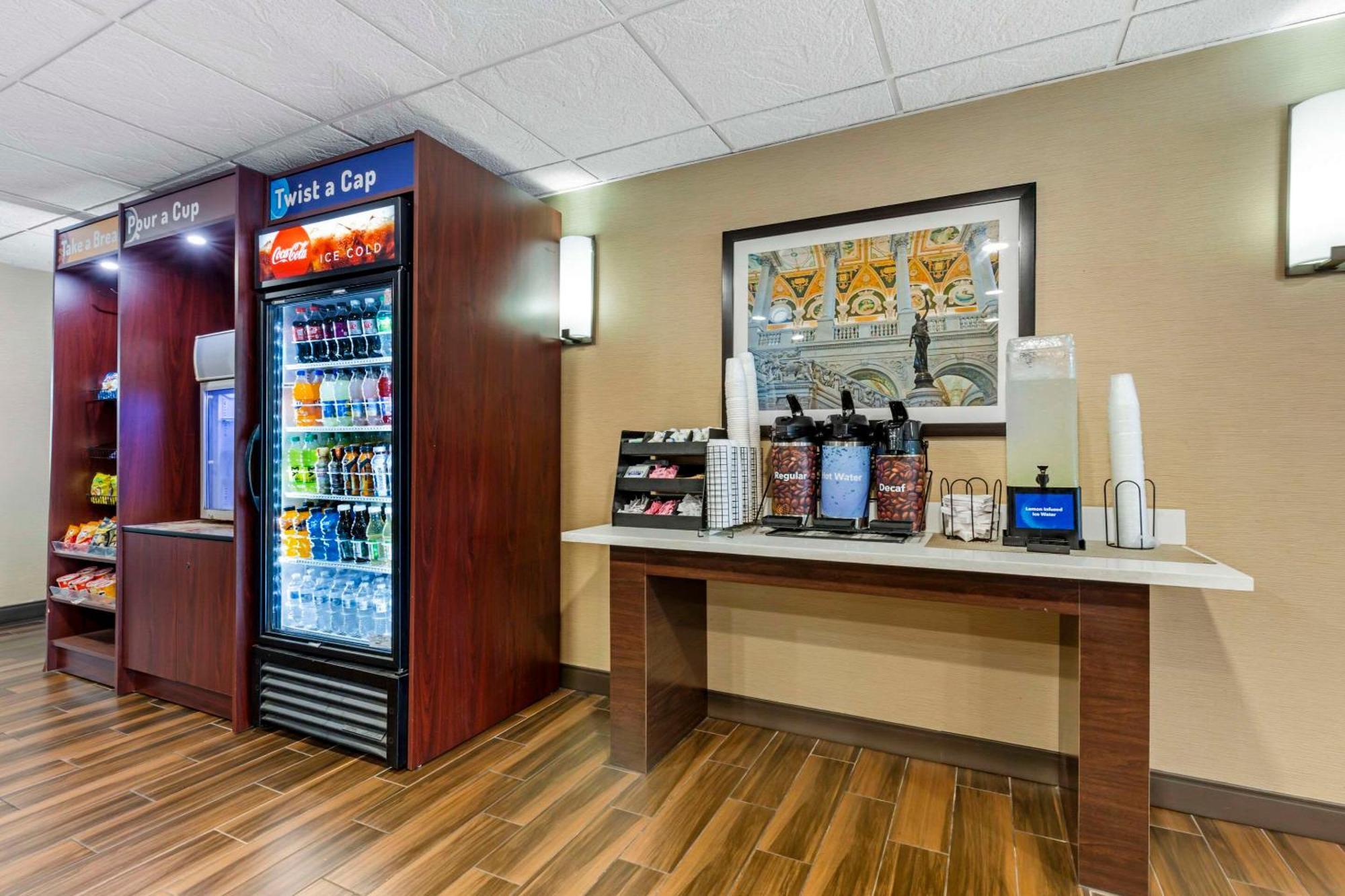 Comfort Inn Herndon-Reston Kültér fotó
